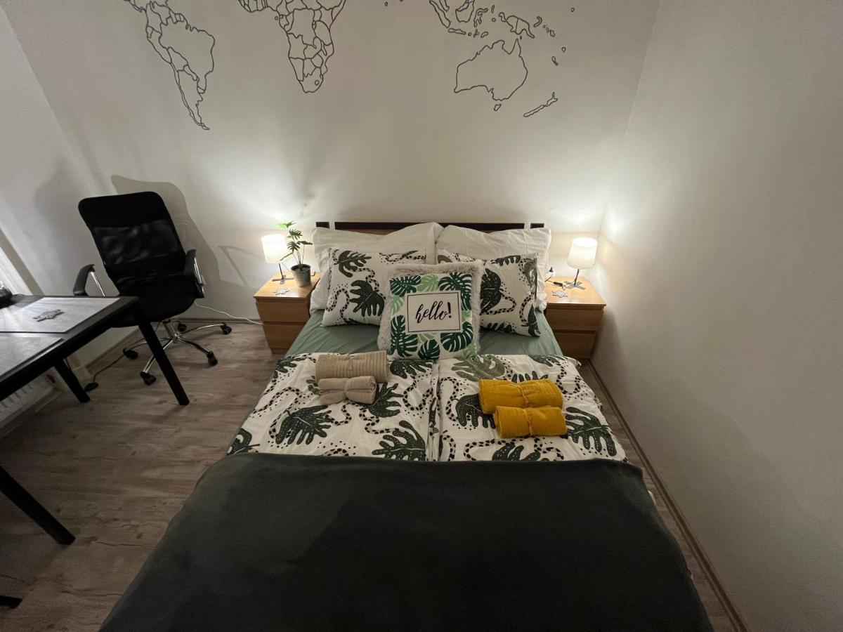 Apartamento Garibaldik Apartman